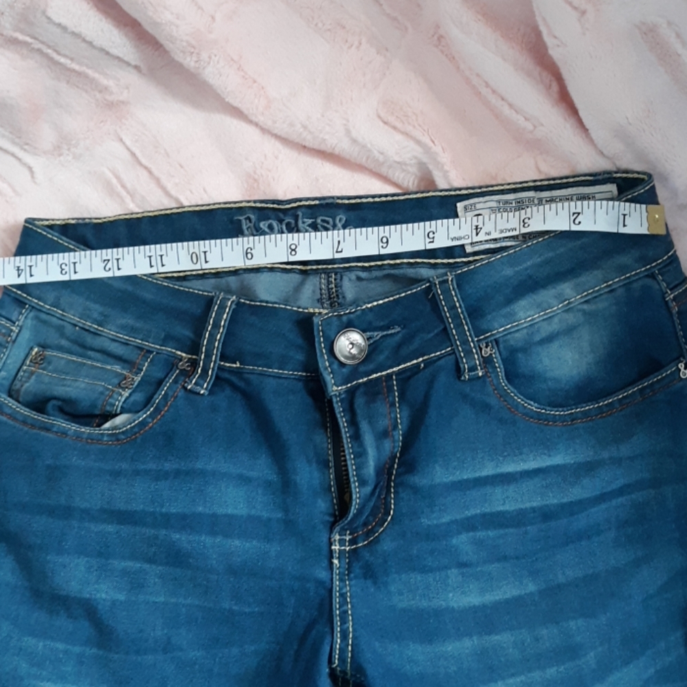 2/$20 Rocks & indigo crops - Picture 4 of 7